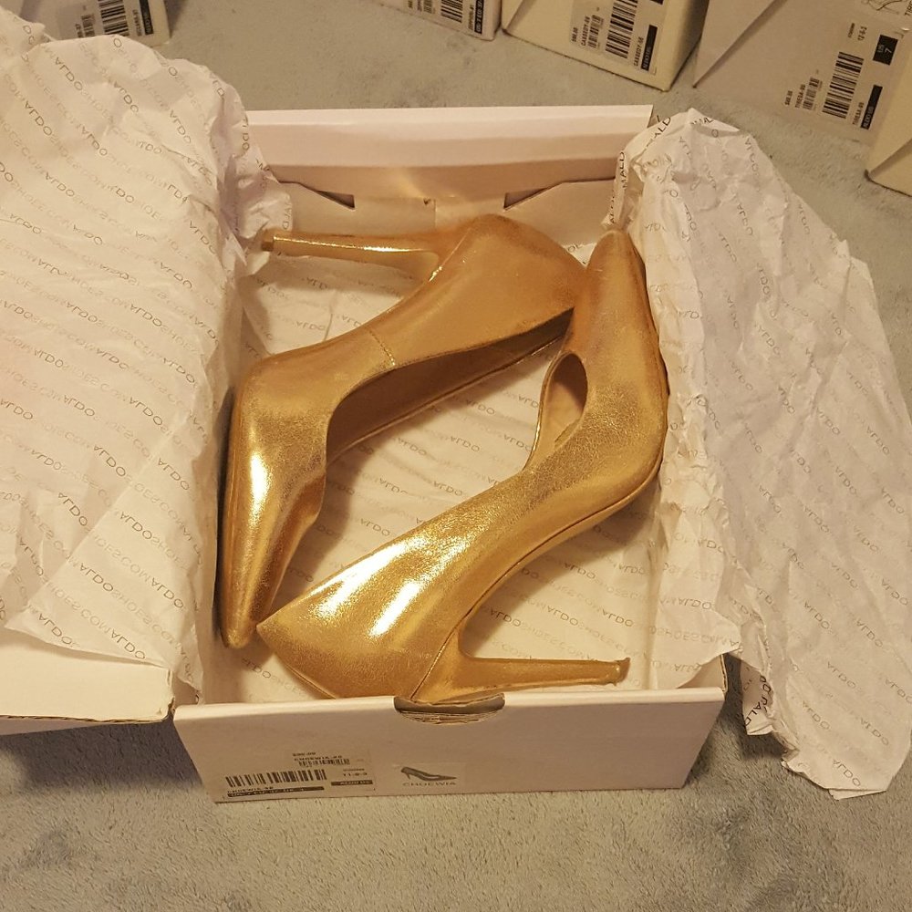 Aldo Choewia Women's Size 7 Gold Metallic Stiletto Pumps